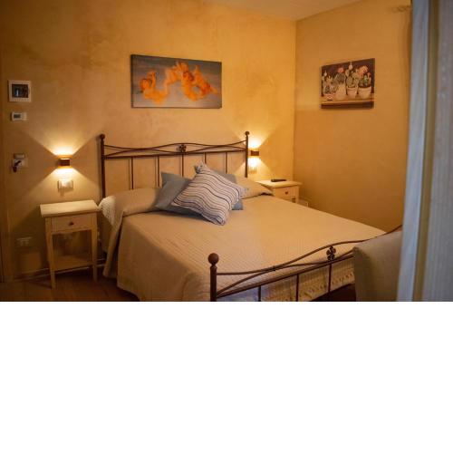 Camera Iris - B&B Antico Casale