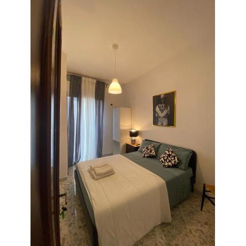 Camera Matrimoniale CADO DALLE NUBI con bagno privato e balcone