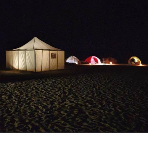 Camp in the white desert