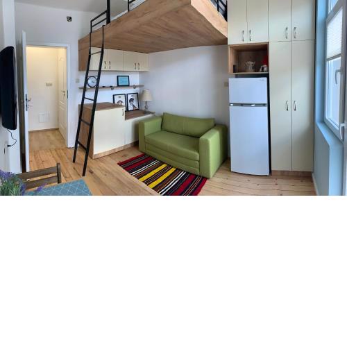 Campbell's central apartment