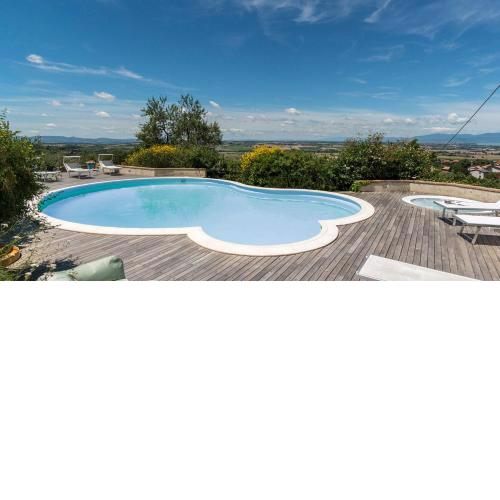 Campodalto 8, Emma Villas