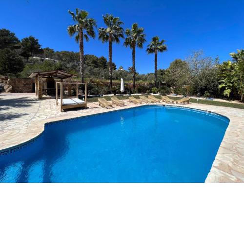 Can Sonrisa Villa - Peaceful and private villa with sea-view and sport courts
