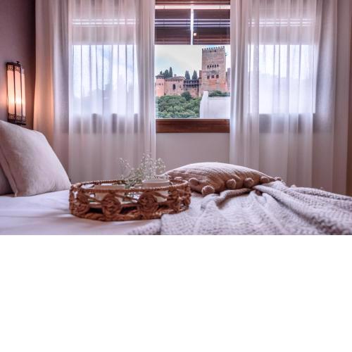 CANDIL SUITE Origen