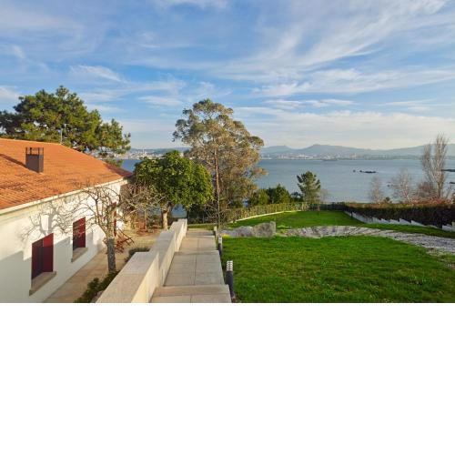 Cangas Village Grupo de Villas