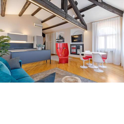 CanguroProperties - Scalette San Marco 1