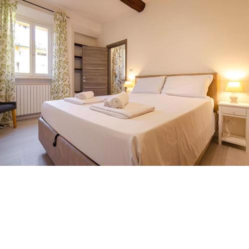 Canonica Home, in the Heart of the City