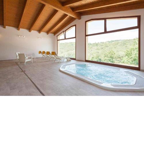 Cantone Villa con SPA
