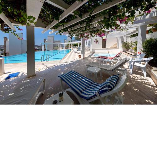 Capacious Villa with Shared Pool near Beach in Bodrum