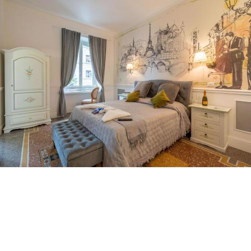 Capital Rooms