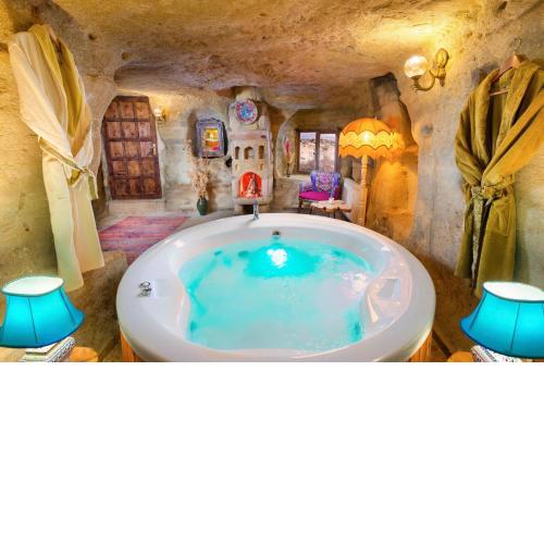 Cappadocia Splendid Cave Hotel