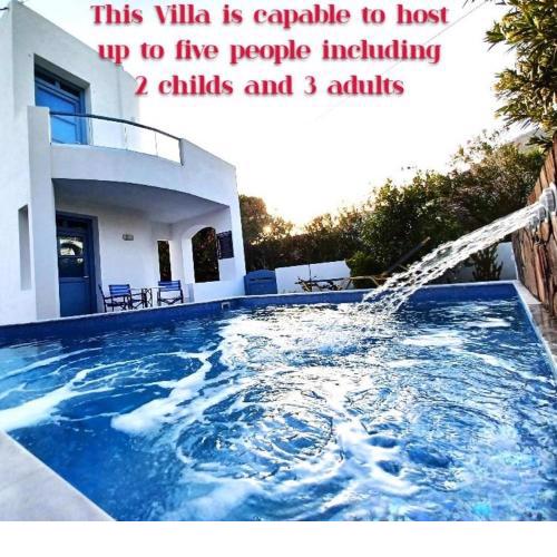 Captain Lazaros Villa ,Detached-private pool, a breath away from the Black Beach