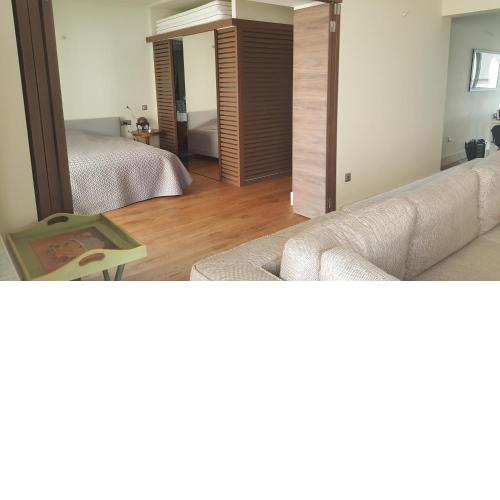 Captains 2-Bedroom Suite in Athens Nea Smyrni