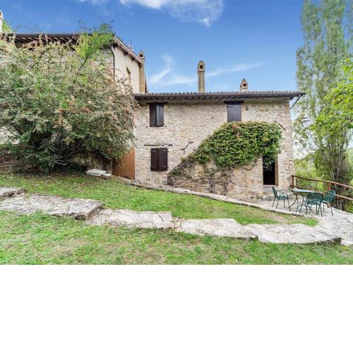 Captivating Apartment in Assisi with Swimming Pool