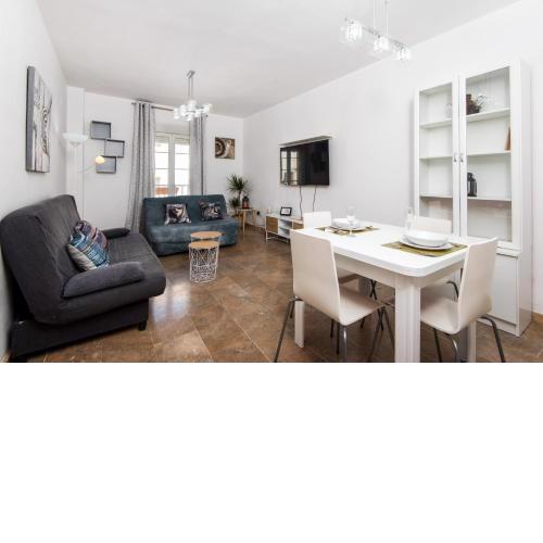 CAPUCHINOS CENTER APARTMENT - PARKING FREE & PET FRIENDLY