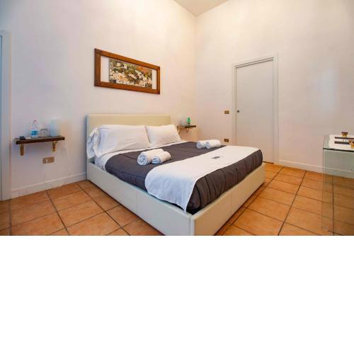 Carafa's Central Apartment by HHN