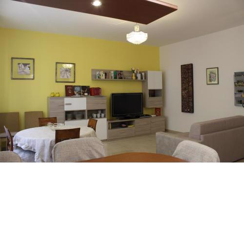 Carbonara Apartment