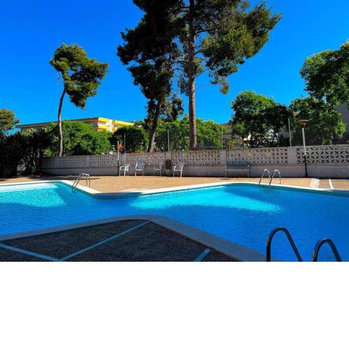 Carles Buigas Salou with Pool