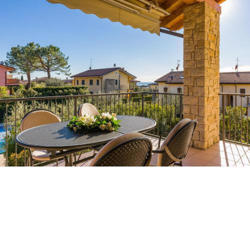 Carlotta's House Lake
