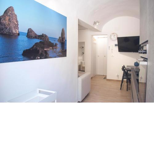 Carmencyta home
