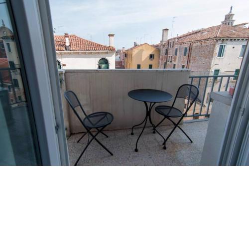 Carmini apartment