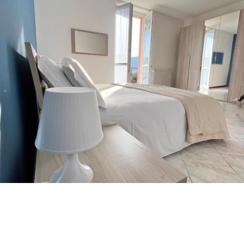 Carola's place