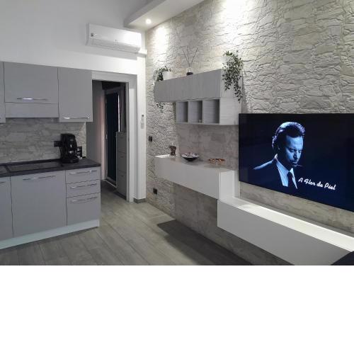 Caronda House