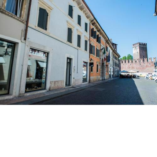Carrera Home Appartamenti Verona - Bike Hotel