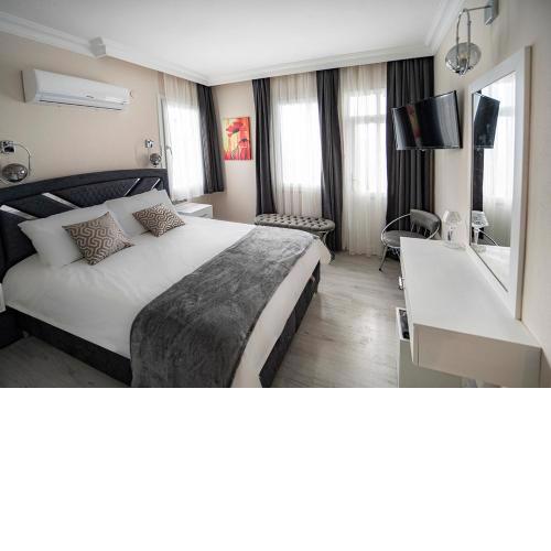 Carrington Suites