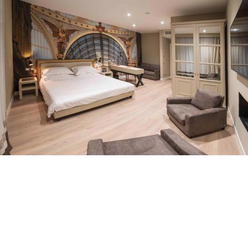 Caruso Place Boutique & Wellness Suites