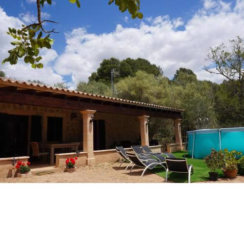 Cas rellotger country house