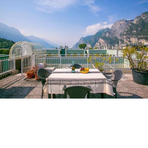 Casa 400 Mt From Garda Lake