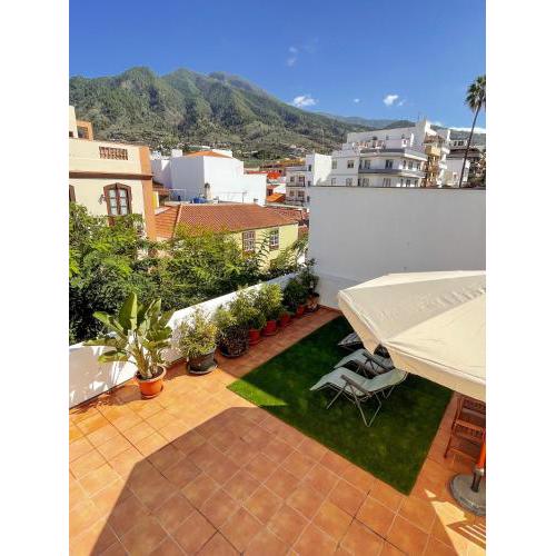 Casa Abuela Toña - Charming Historic Home in City Centre