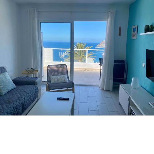 Casa Aita - refurbished apartment with unparalleled sea view