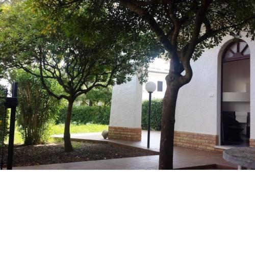 Casa al mare con ampio giardino