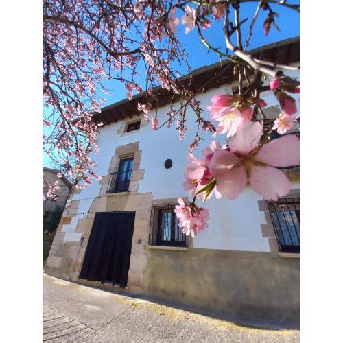 Casa Albaitar de Azcona