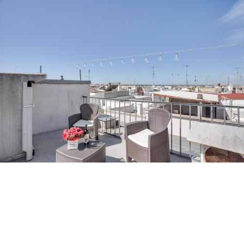 Casa Alessandra Terrace Flat in Conversano