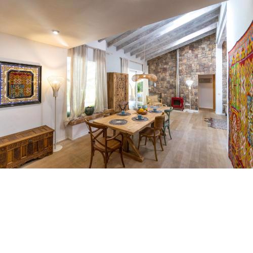 Casa Algarrobo