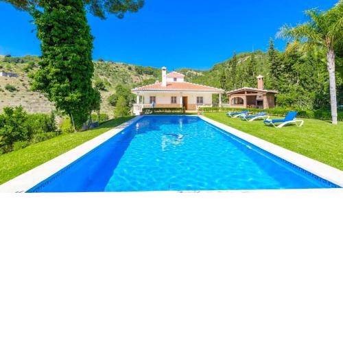 Casa Altamira Alozaina by Ruralidays