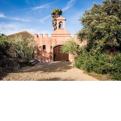 Casa Alvarianes