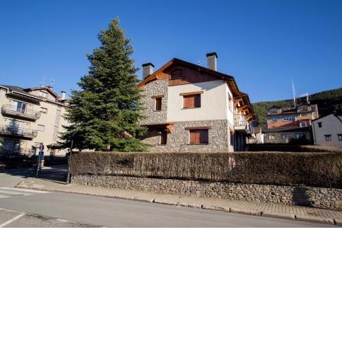 Casa amb jardí Alp