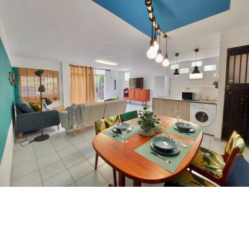 Casa Ana con Jardin