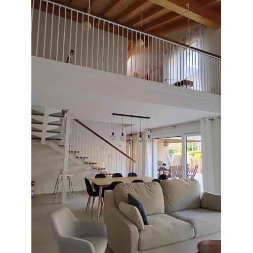 Casa Anida en Hualle