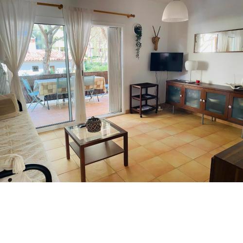 Casa ANNA - climatisé, 2 chambres, 50 m plage, terrasse 16m2, Wifi