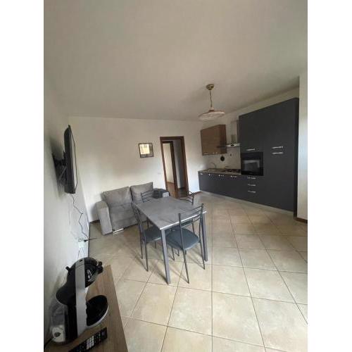 Casa Anna-Appartamento con garage-