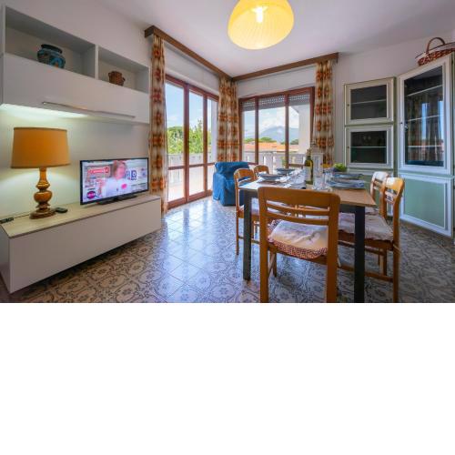 Casa Arno 500mt from beach
