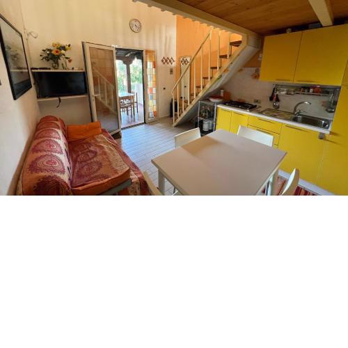 Casa Asfodelo Bianco