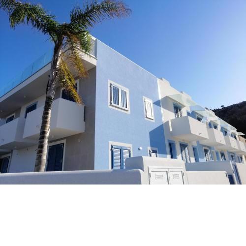 CASA AZUL DELUXE E SUPERIOR
