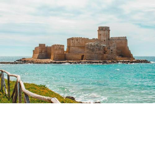 Casa Belvedere Le Castella (Kr)