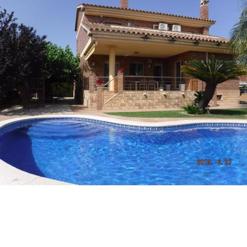 Casa Bergkamp