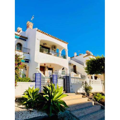 Casa Beth Villamartin 2 Bedroom/ 2 Bathroom with Pool